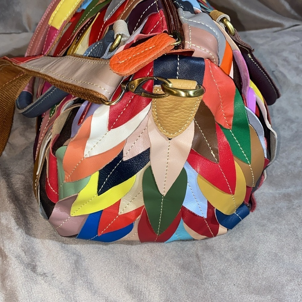 Agueda Leather Multicolored Shoulder Bag - Picture 4 of 12